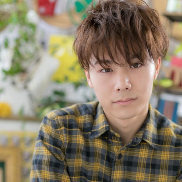 くせ毛風パーマのイケメン☆ソフトツーブロックエアリーショート