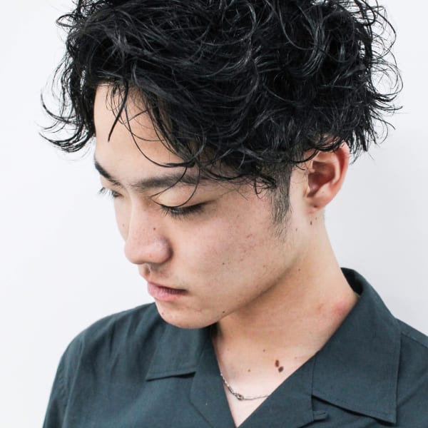 メンズパーマスパイラルパーママッシュセンターパート|ARBRE hair&make