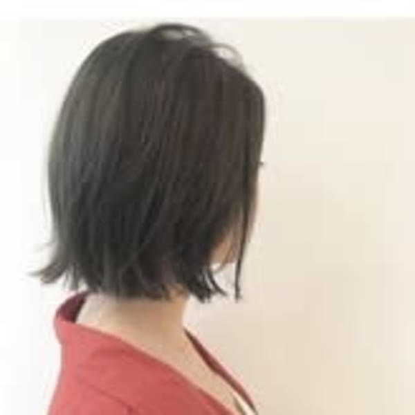 【Euphoria】外ハネミニボブ 担当しおん