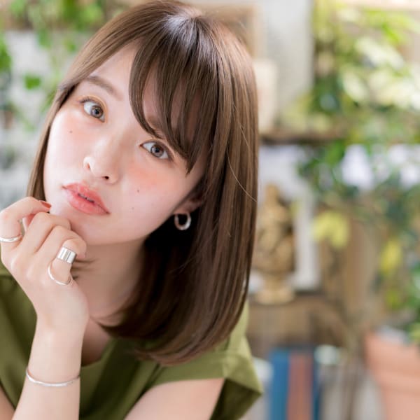 ナチュラル空気感＊斜めバングAラインミディ　エアリーカール