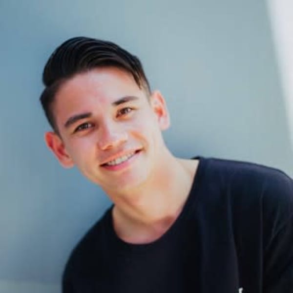 オシャレ七三分けスタイル