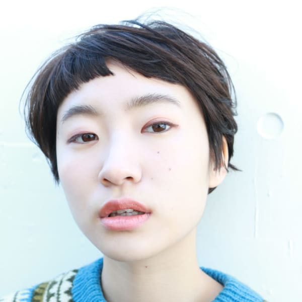 ショートバングマッシュ