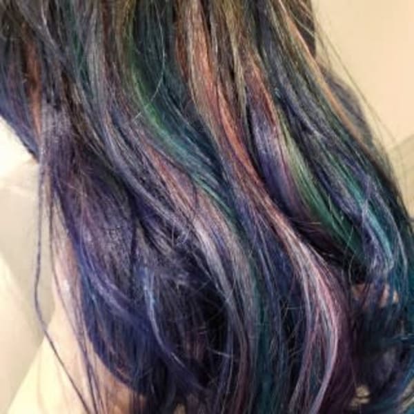 ユニコーンカラー 担当 小野寺 賢次