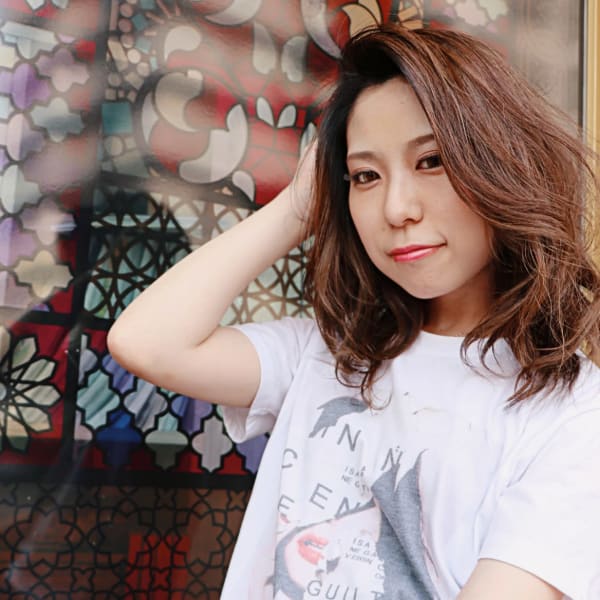 根本グレージュ×ハイライト×フォギーベージュ|LAMP HAIR