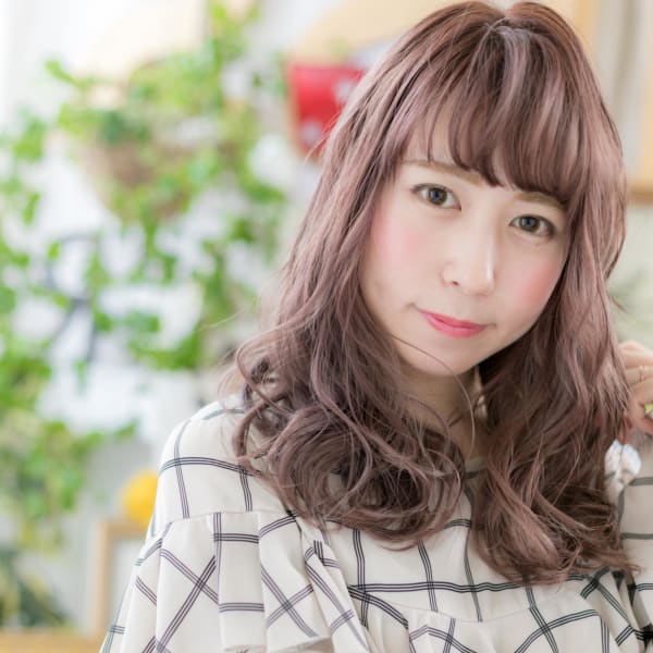 ラブグラマラス♪外国人風ニュアンスウェーブ　厚めバング