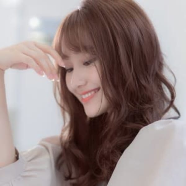 鈴木 康代 Euphoria E 池袋 60階通り店 ユーフォリア イー イケブクロ ロクジュッカイトオリテン のスタッフ 美容院 美容室を予約するなら楽天ビューティ