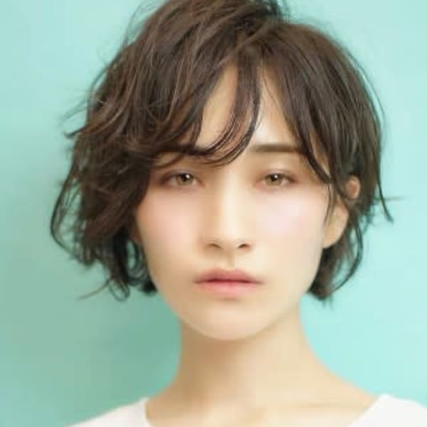 ルーズパーマ、癖で作りあげる、ノーパートショートレイヤーボブ