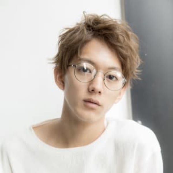 【Euphoria】アップバング小顔ショート