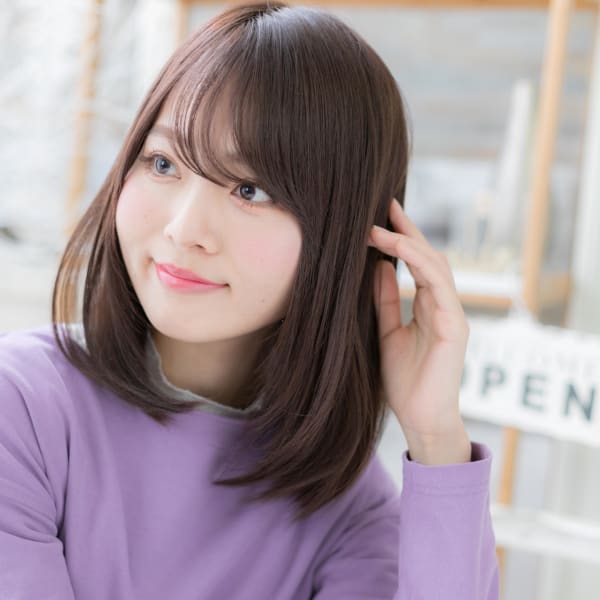 斜めバング♪大人かわいい小顔ストレート セミディ