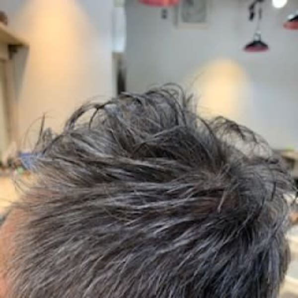 メンズのオススメ順 パーマ グラデーションカラーの髪型 ヘアスタイル 楽天ビューティ