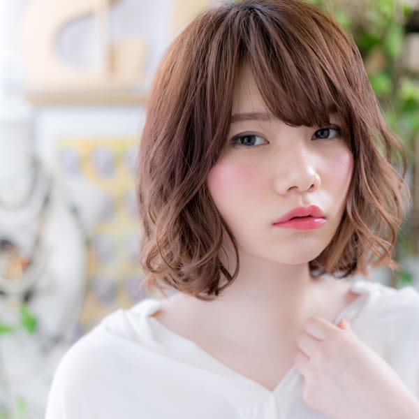 しっかりカール×3Dカラーの外国人風大人ボブ 大人かわいい