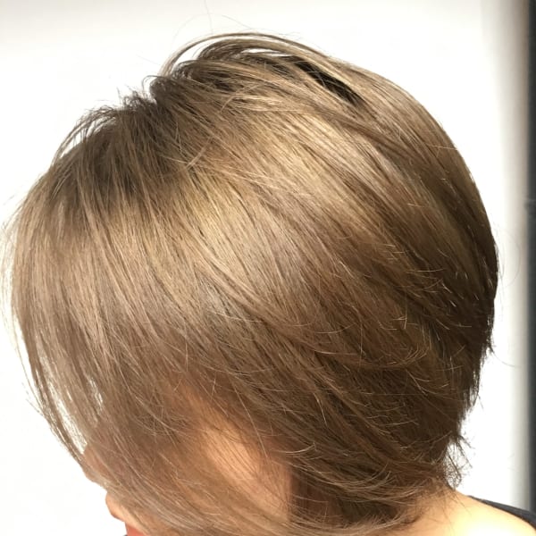 ショートレイヤードボブ|CHOU CHOU