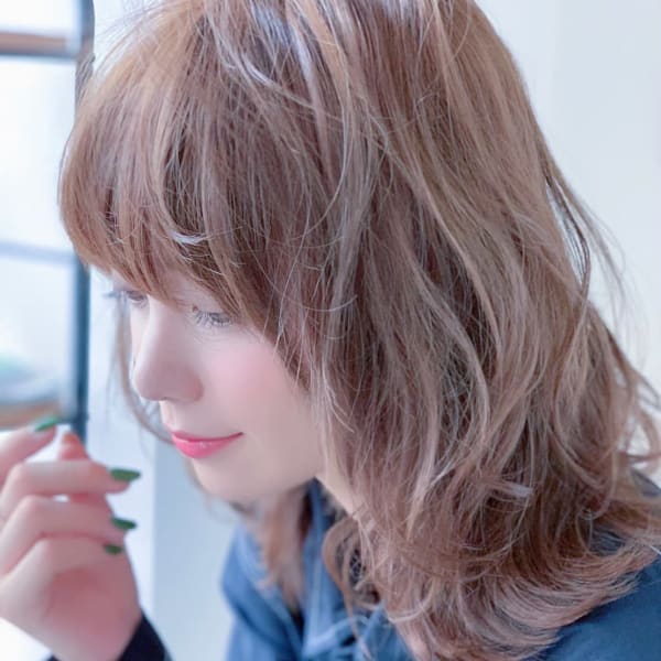 【natura御器所岩田 健一 】カジュアルアッシュベージュ