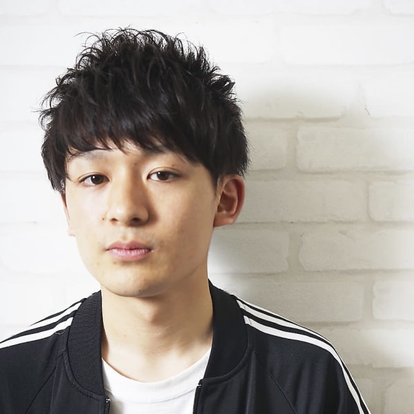 爽やかツーブロック【ナチュラル束感ショート】|UniQ