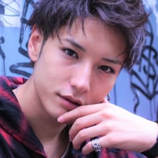 【GUZZLE　OTA】　刈り上げバングアップスタイル|GUZZLE 太田店