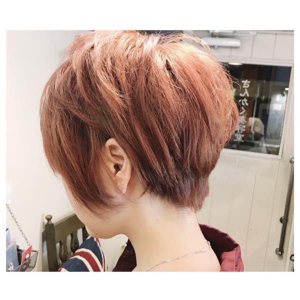 ピンクのダブルカラー