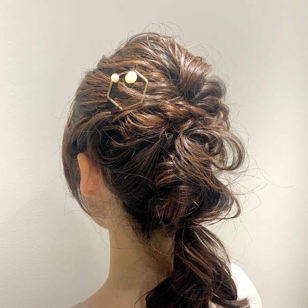 オススメ順 フェミニン ポニーテール ミディアムの髪型 ヘアスタイル オススメ順 フェミニン ポニーテール ミディアムの髪型 ヘアスタイル