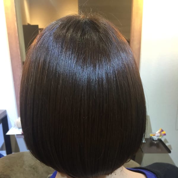 ショートボブ【髪質改善カラーエステ】|JEWELucina