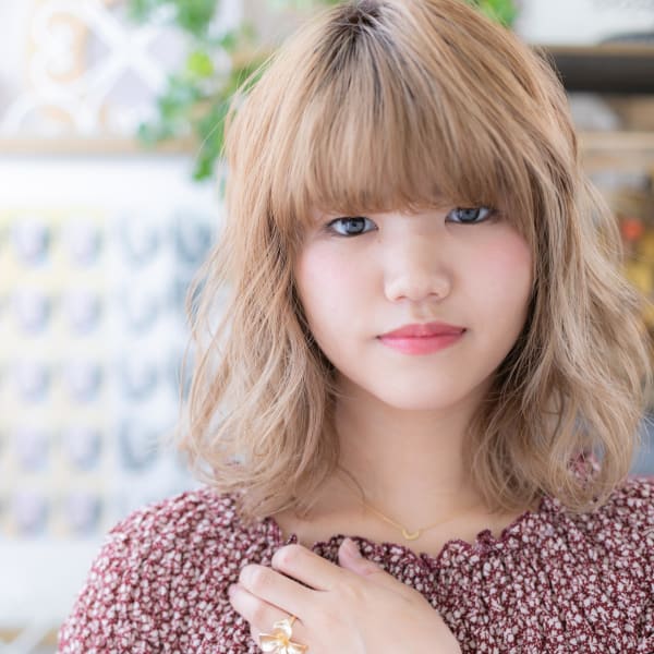 アレンジ自在♪外国人風ミディアムカール　ふわミディ