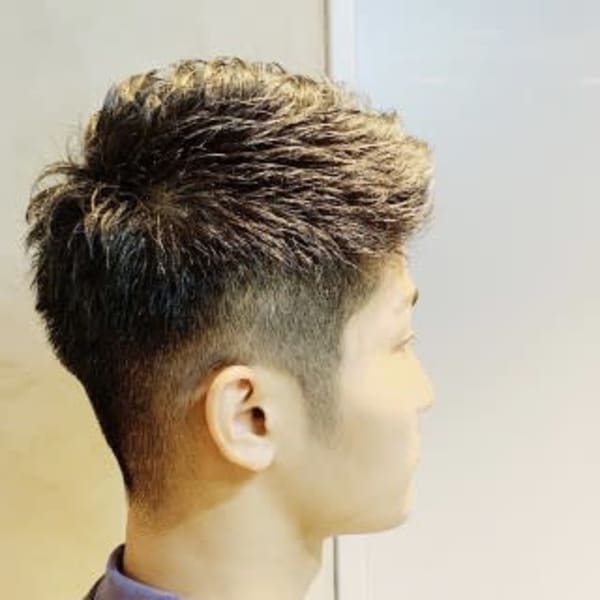 メンズ 髪型 ソフモヒ ツーブロック