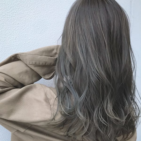 小顔効果抜群☆ふんわりラフミディ|トリート ヘアデザイン南行徳店