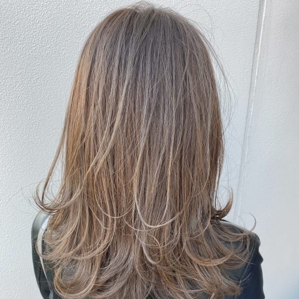 ゆるワンカール＆シフォンカラーで色っぽ透け感☆|トリート ヘアデザイン南行徳店