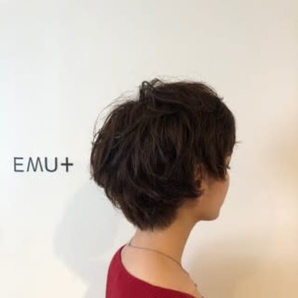 《emu白岡》ハンサムカールショート