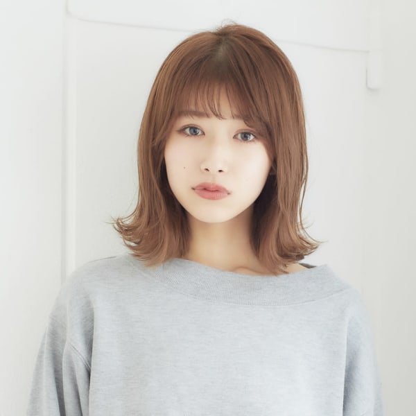 可愛い外ハネスタイル|LiV HAIR SALON