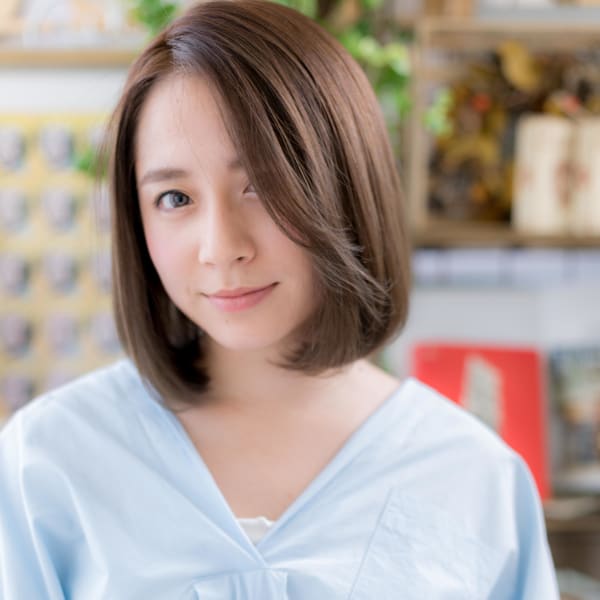 好感度大！大人かわいい黒髪前下がりボブディ　ベージュカラー