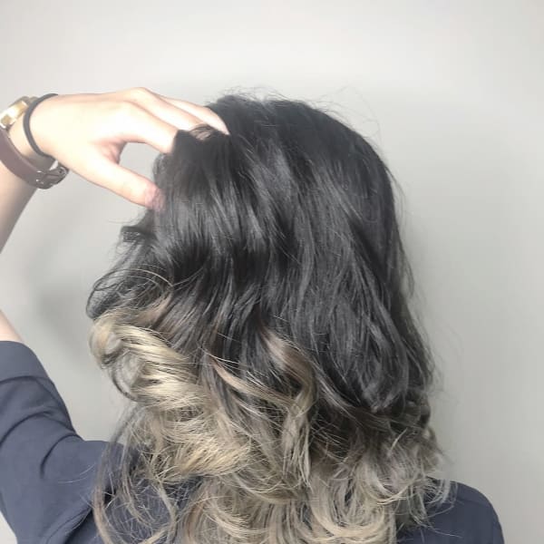 【W-ワット-新宿店 】ホワイティグラデーション♪