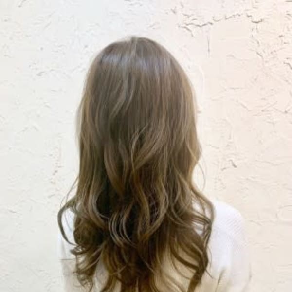 【flor 戸塚】*無造作ウェーブ+カーキグレージュ*