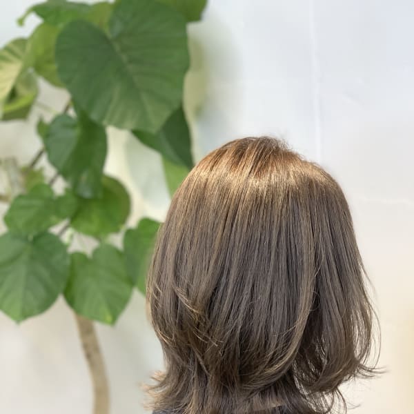 ブリーチなしでも透明感☆プラチナアッシュ
