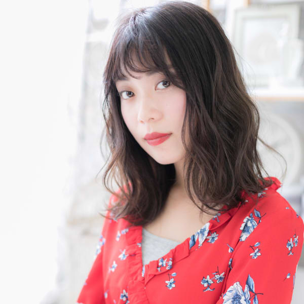 外国人風こなれ感…黒髪韓流ウェーブ グラマラス