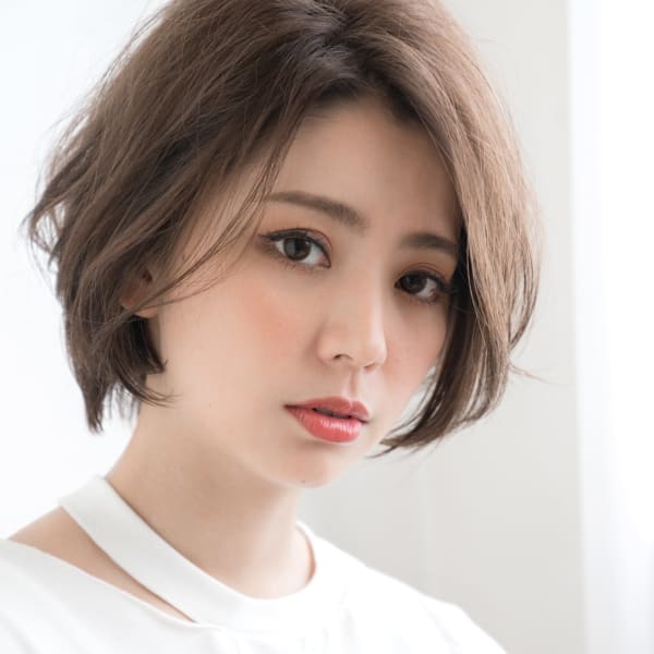 大人かわいい☆前下がりボブ