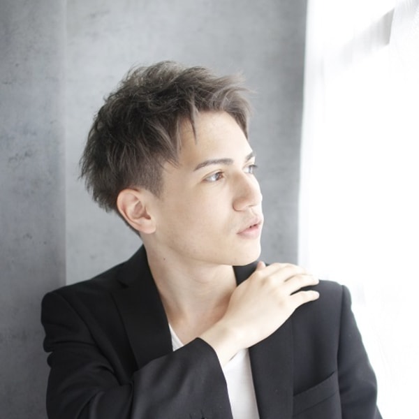 20代30代40代 ハイトーン・ワイルドアップバング【草津】