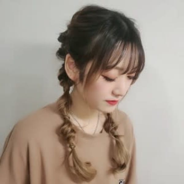 くるりんぱあみこみ風ツインテールアレンジ池袋東口