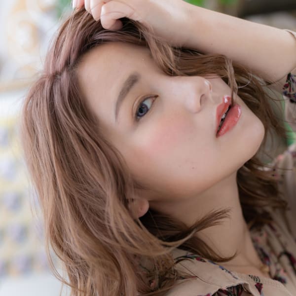 大人ラフウェーブで外国人風こなれ感 ブランジュ