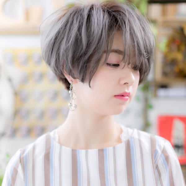 外国人風3Dカラーで垢抜け小顔エアリーボブ　くせ毛風