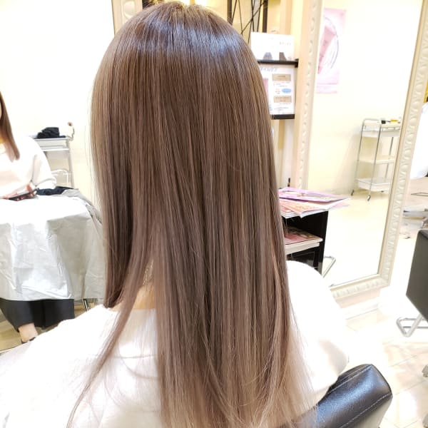 ミルクティーカラー