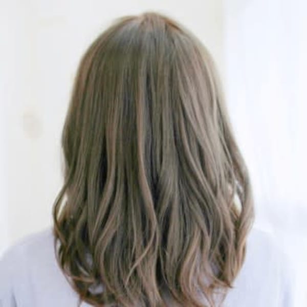 透け感カラーのアレンジカールスタイル