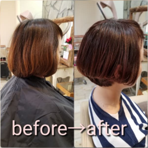 ショートボブ×コーラルピンク