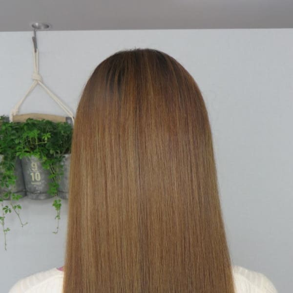 キューティクル復元ヘアーホスピで自然なツヤ髪へ