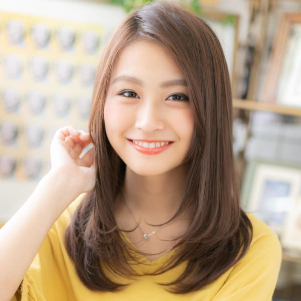 美人顔☆大人かわいいツヤセミロング 斜めバング