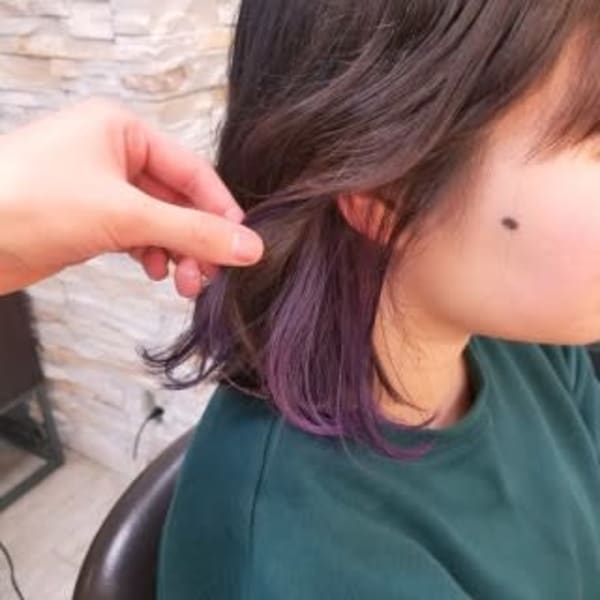 イヤリングカラー