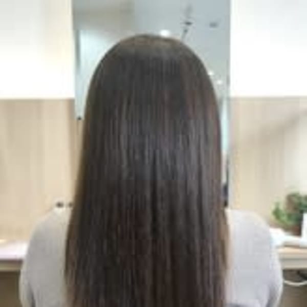 美髪エステで髪質改善！！　ツヤツヤトリートメント！！