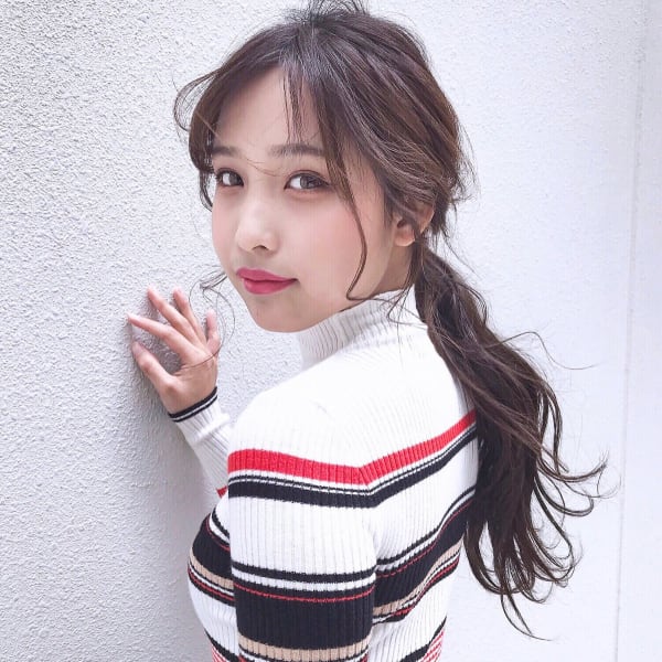 可愛いポニーテールアレンジ