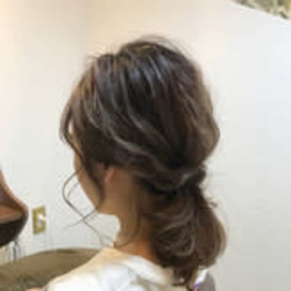 くるりんぱ×ポニーテール×イルミナカラー