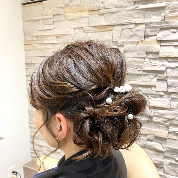 結婚式にお呼ばれ、”大人かわいい”スタイル♪