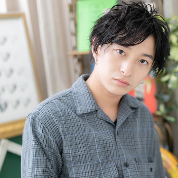 くせ毛風パーマで決める!フェザーマッシュ 似合わせカット