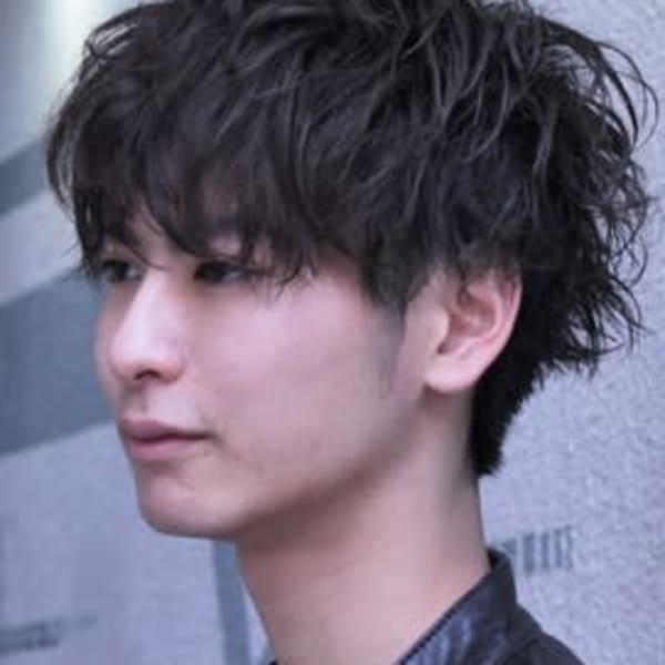 【GUZZLE　OTA】　ナチュラルクールな刈り上げマッシュ|GUZZLE 太田店